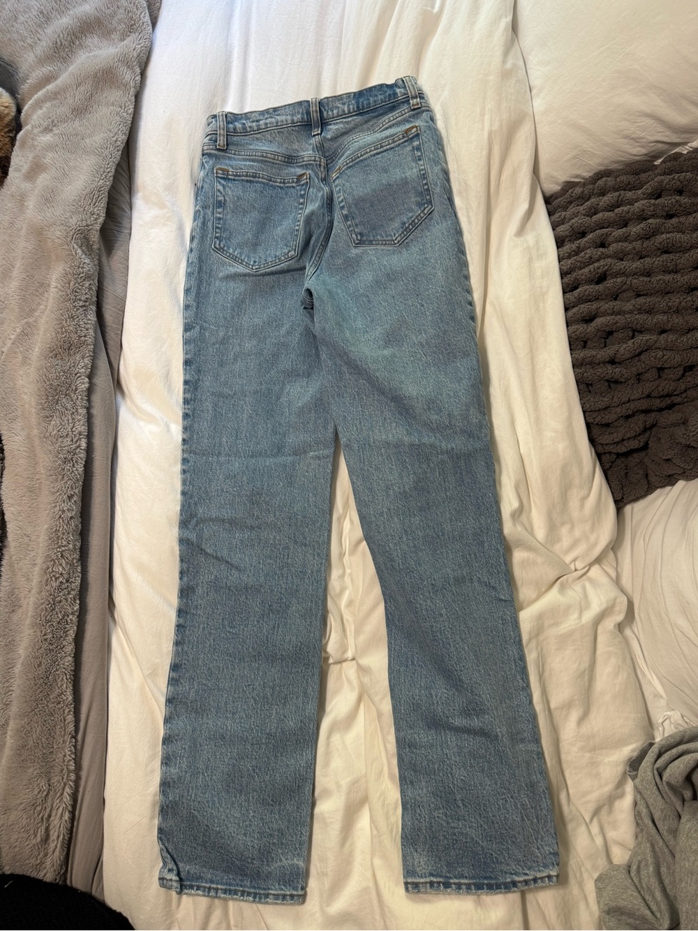 Abercrombie & Fitch Women Jeans - Picture 3 of 3